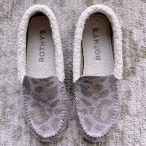 EUC Rothy’s Cozy Cat Slippers — 8M